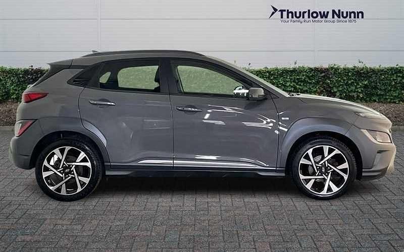 Used Hyundai Kona Premium 120 HP (88 kW) 2022 Grey SUV