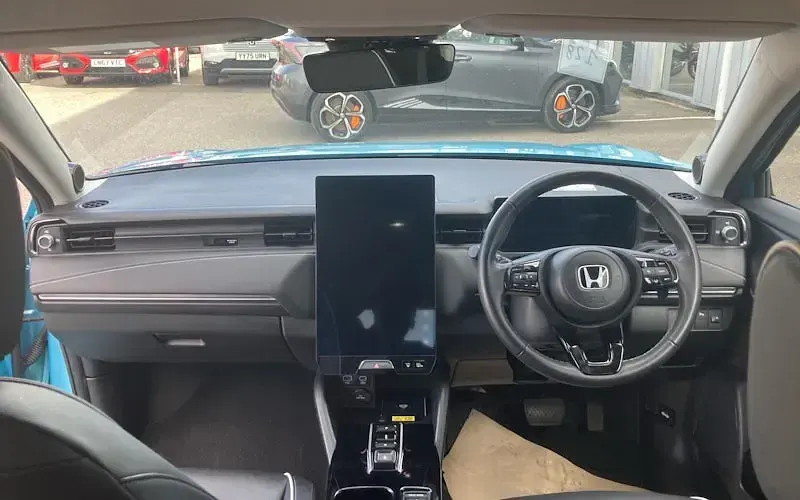 Käytetty Honda e:Ny1 Elegance 150 kW (204 HP) 2026 Katumaasturi