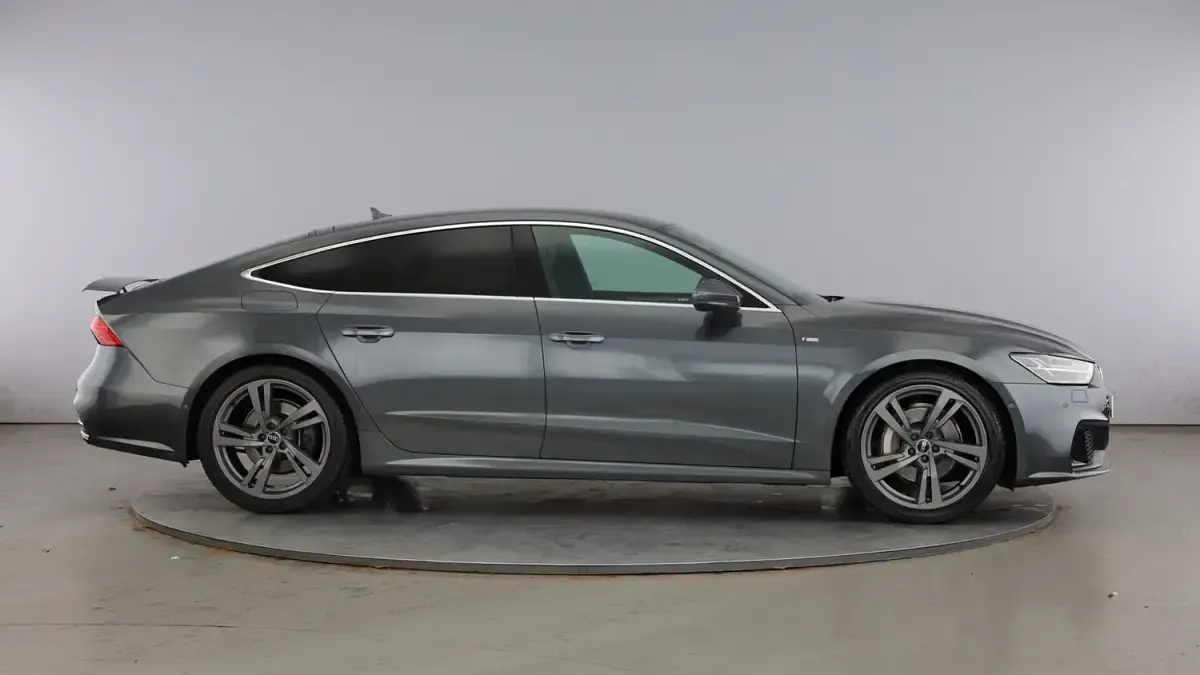 Used Audi A7 Sportback S-Line 265 HP (194 kW) 2024 Grey Hatchback