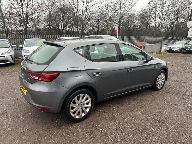 Used Seat Leon SE 110 HP (80 kW) 2014 Grey Hatchback