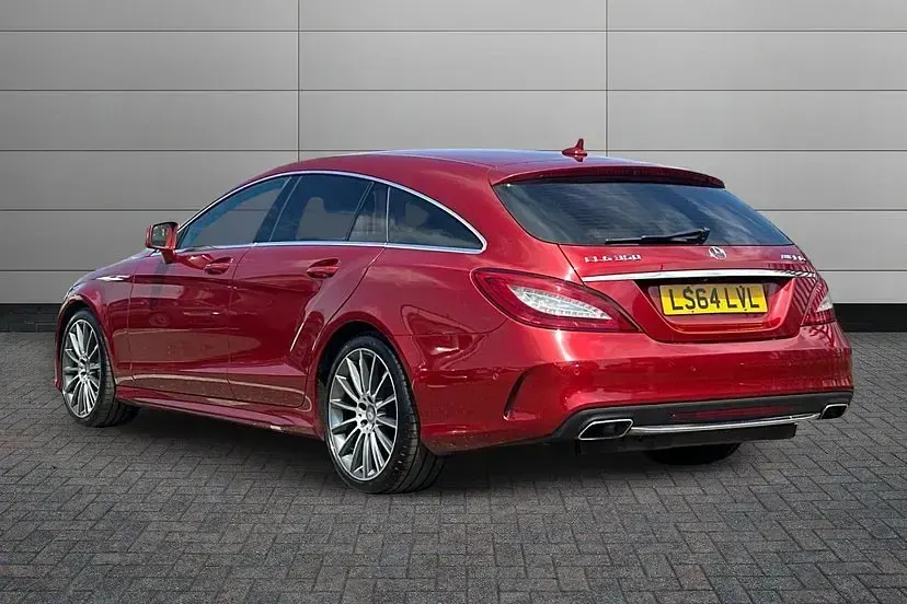 Used Mercedes CLS350 AMG line 254 HP (186 kW) 2014 Hyacinth red Estate