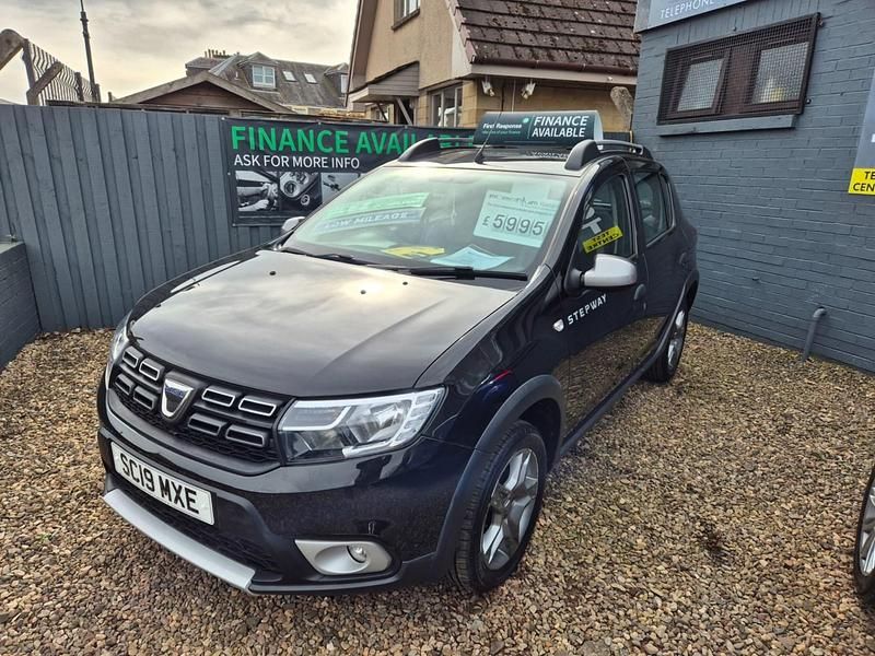 Used Dacia Sandero Comfort 90 HP (66 kW) 2019 Black Hatchback