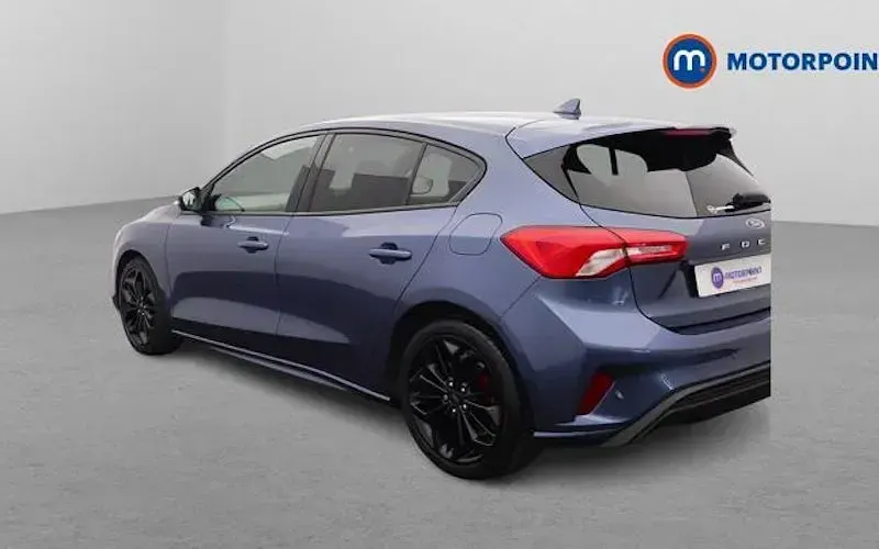 Used Ford Focus ST-Line X 125 HP (91 kW) 2021 Blue Hatchback