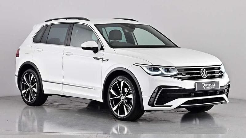 White Used 2023 VW Tiguan R-line SUV | £26,990 (Fair price) - Image 1/4