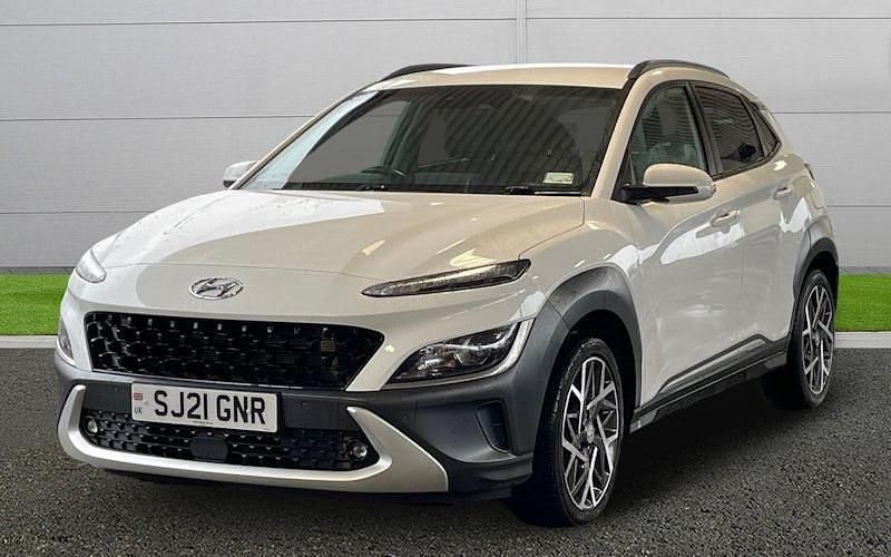 Used Hyundai Kona Premium 141 HP (103 kW) 2021 White SUV