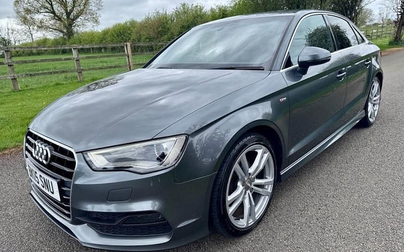 Begagnad Audi A3 S-Line 150 HK (110 kW) 2015 Sedan