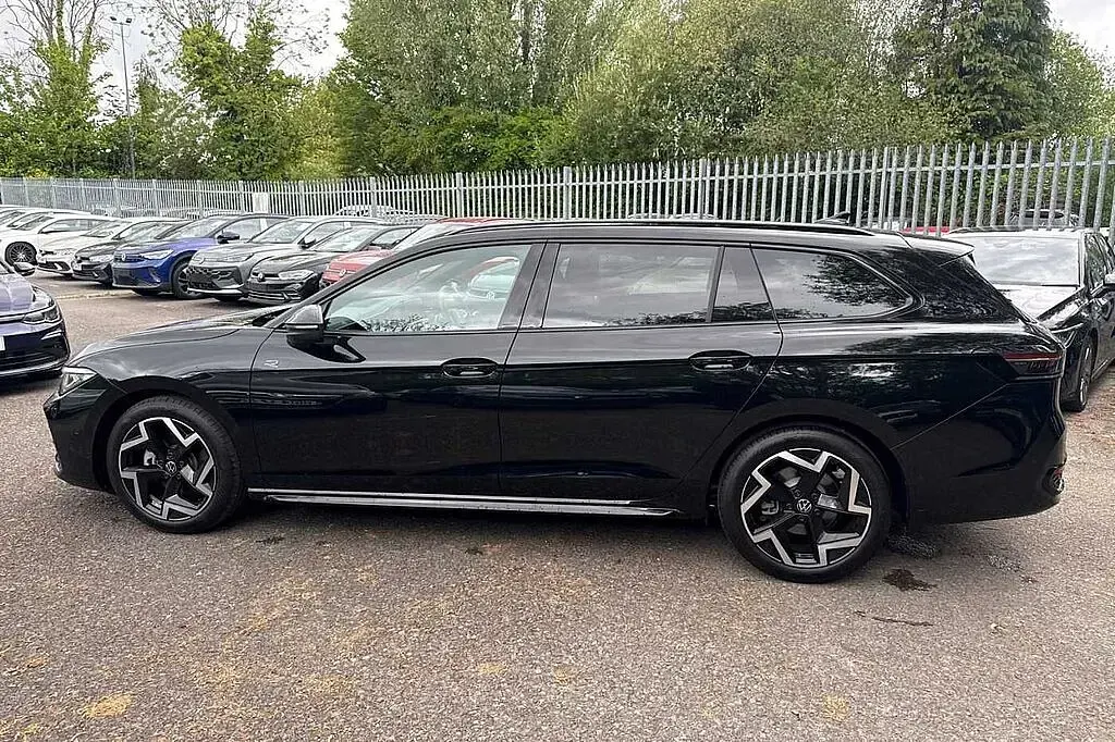 New VW Passat 150 HP (110 kW) 2026 Estate