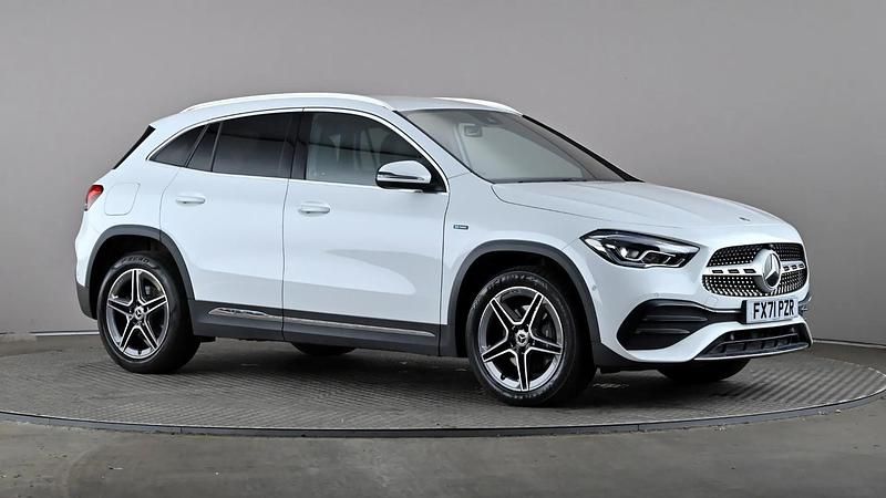 White Used 2021 Mercedes GLA250 Exclusive SUV | £22,998 (Fair price) - Image 1/4