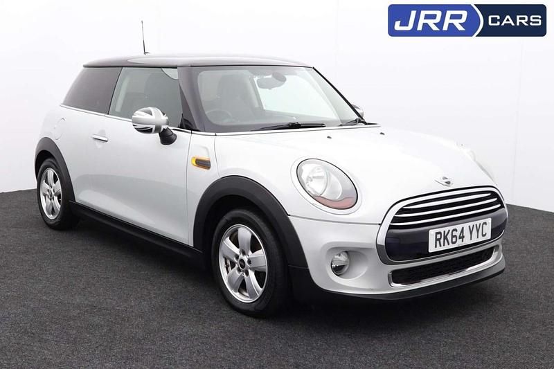 Silver Used 2014 Mini Cooper D Hatch Hatchback | £4,450 (Fair price) - Image 1/4
