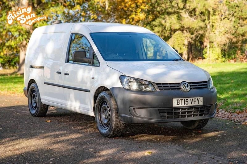 White Used 2015 VW Caddy Maxi Startline MPV | £5,495 (Good price) - Image 1/4