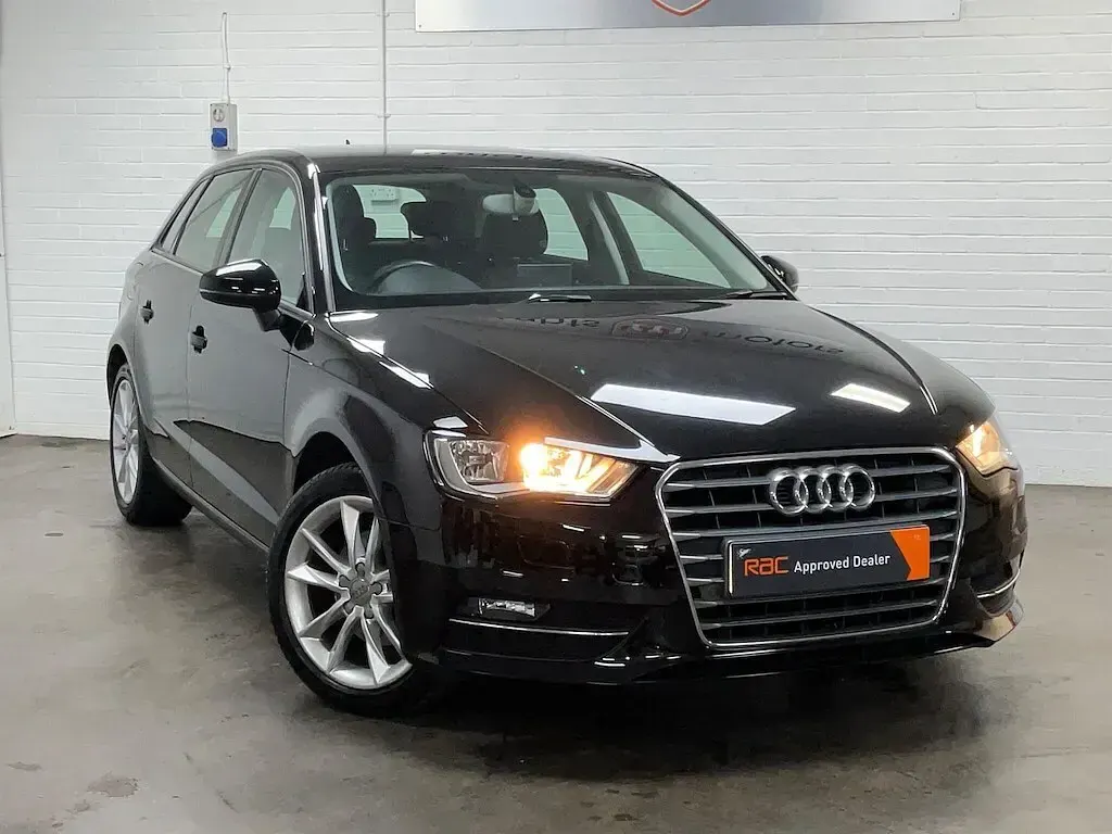 Used Audi A3 Sportback Comfort 2015 Black Hatchback