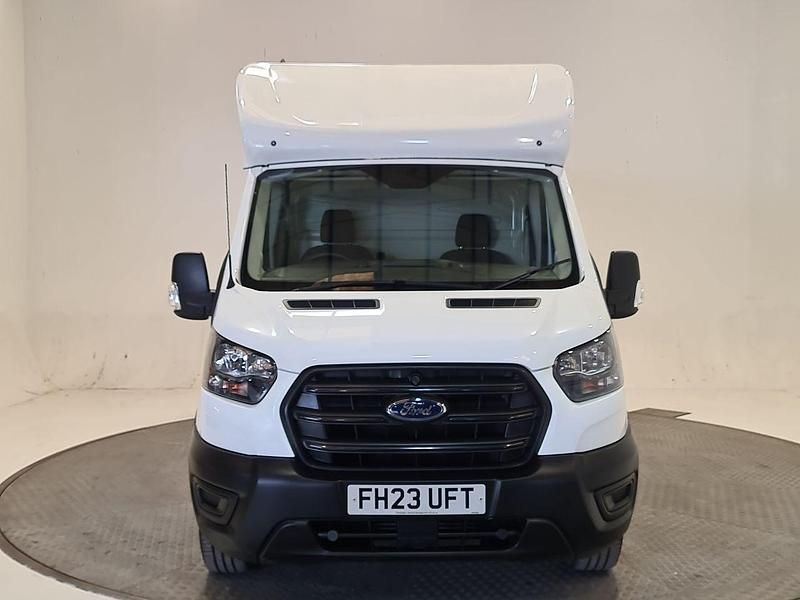 Usado Ford Transit Trend 170 HP (125 kW) 2023 Branco Citadino