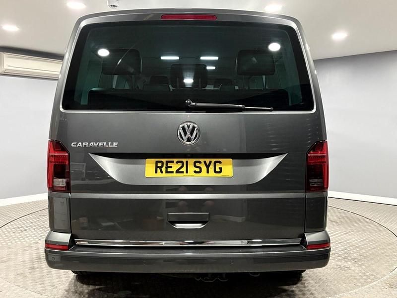 Used VW Caravelle Executive 150 HP (110 kW) 2021 Grey MPV