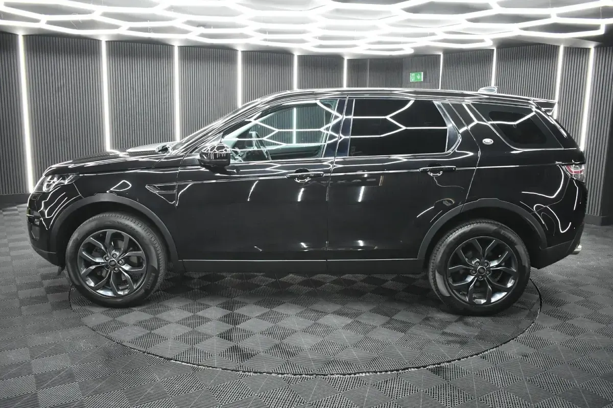 Used Land Rover Discovery Sport HSE 2016 Black SUV