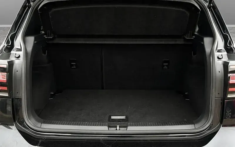 Used VW T-Cross R-line 110 HP (80 kW) 2022 Black SUV
