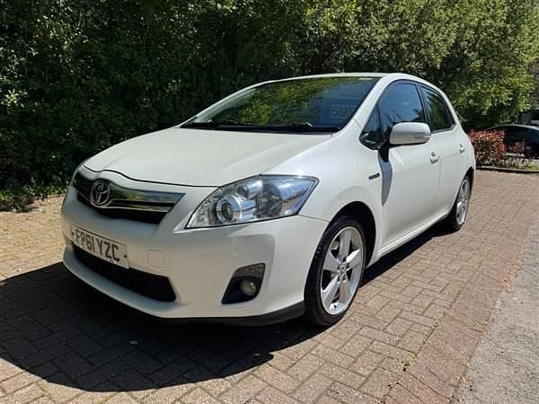 White Used 2011 Toyota Auris Hatchback | £5,995 - Image 1/1