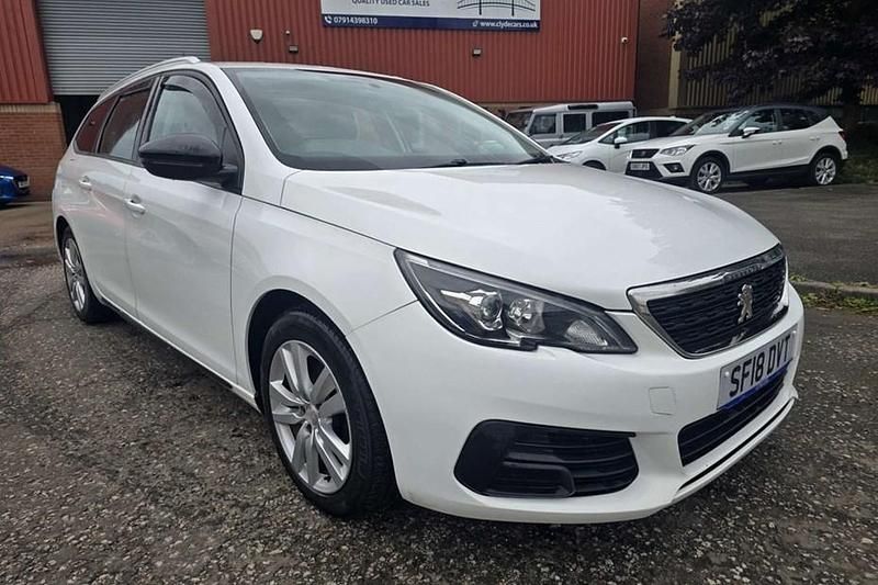 White Used 2018 Peugeot 308 Access Estate | £2,995 (Fair price) - Image 1/1