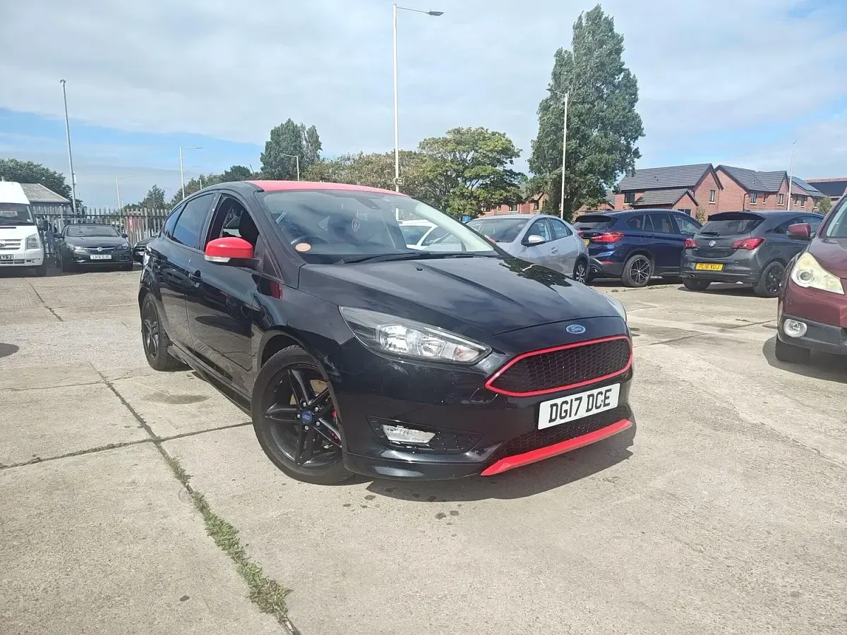 Used Ford Focus Zetec 2017 Black Hatchback