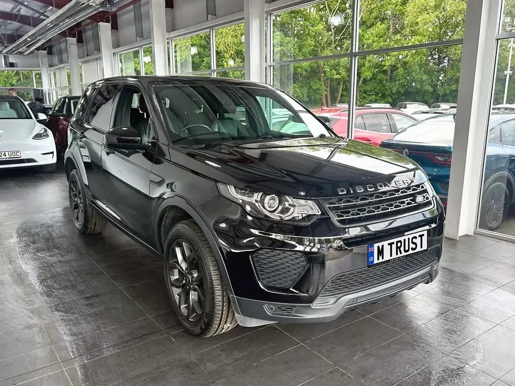Used Land Rover Discovery Sport Landmark 180 HP (132 kW) 2019 Black SUV