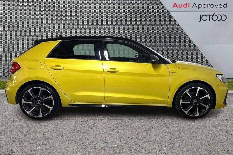 Used Audi A1 Black Edition 109 HP (80 kW) 2023 Yellow SUV