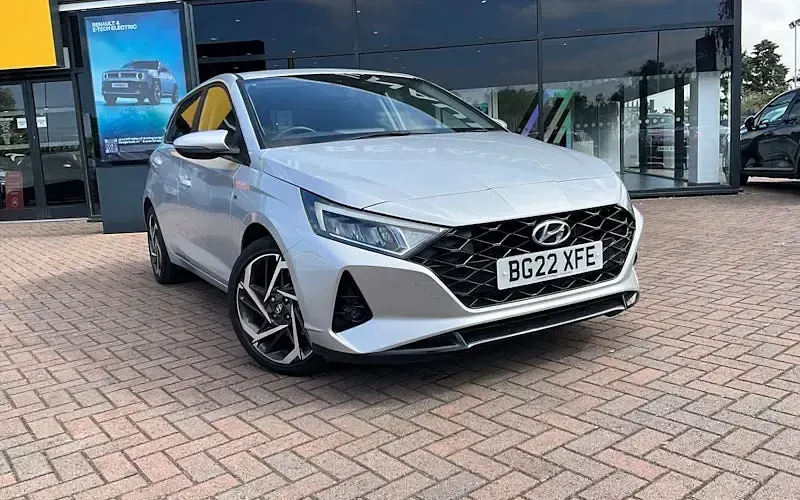 Used Hyundai i20 Premium 101 HP (74 kW) 2022 Hatchback