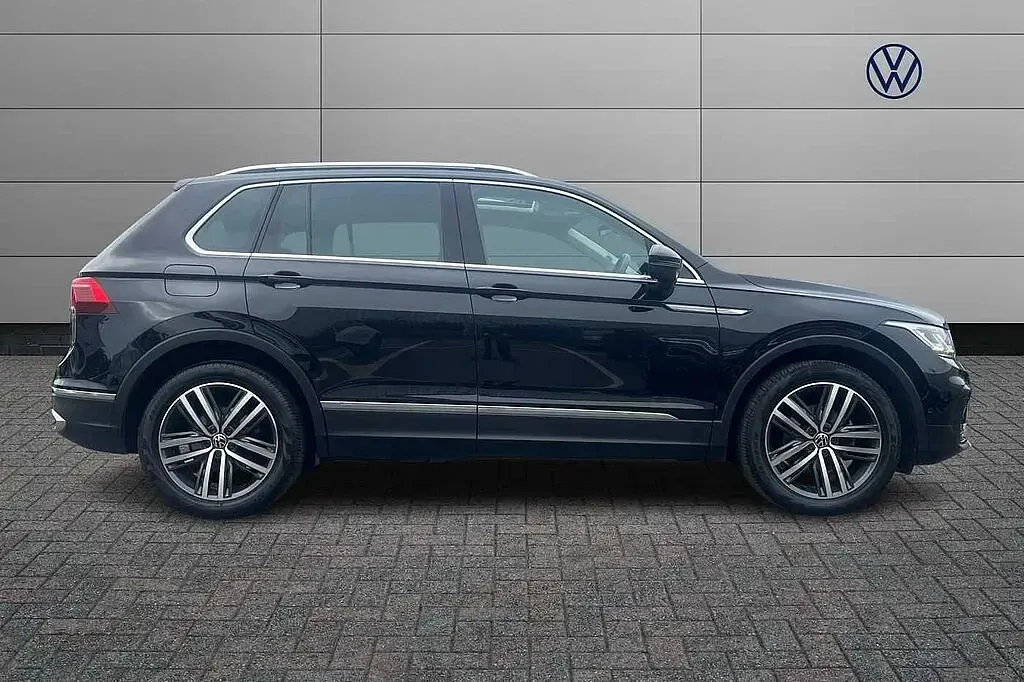 Used VW Tiguan 150 HP (110 kW) 2023 SUV