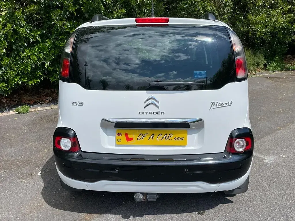 Used Citroën C3 Picasso Platinum 2017 White MPV