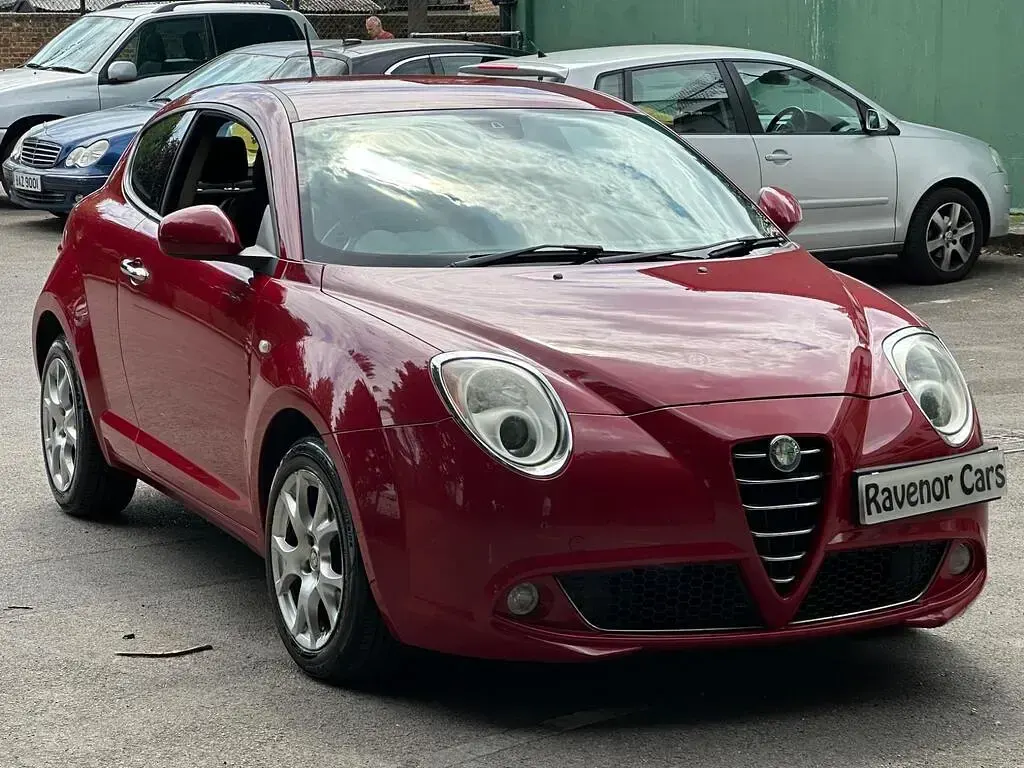 Used Alfa Romeo MiTo Lusso 2009 Red Hatchback