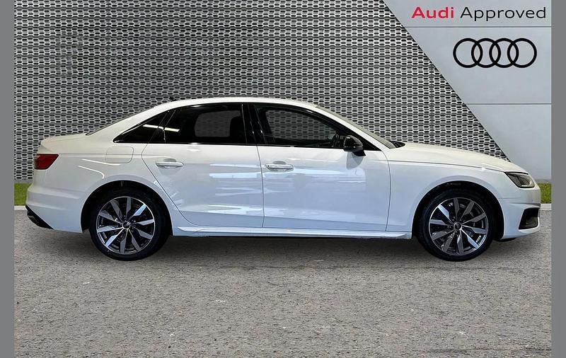 Used Audi A4 Sport 147 HP (108 kW) 2022 White Sedan
