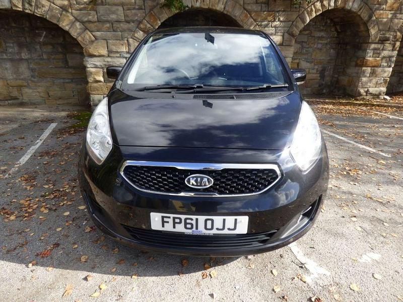 Black Used 2012 Kia Venga Hatchback | £4,995 (Fair price) - Image 1/4