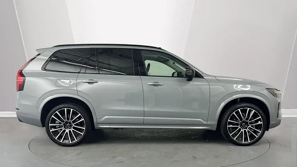 Used Volvo XC90 Ultra 455 HP (334 kW) 2026 Grey SUV