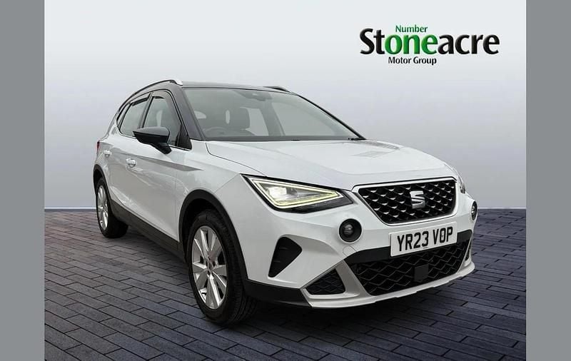 White Used 2023 Seat Arona Xperience SUV | £10,995 (Fair price) - Image 1/4
