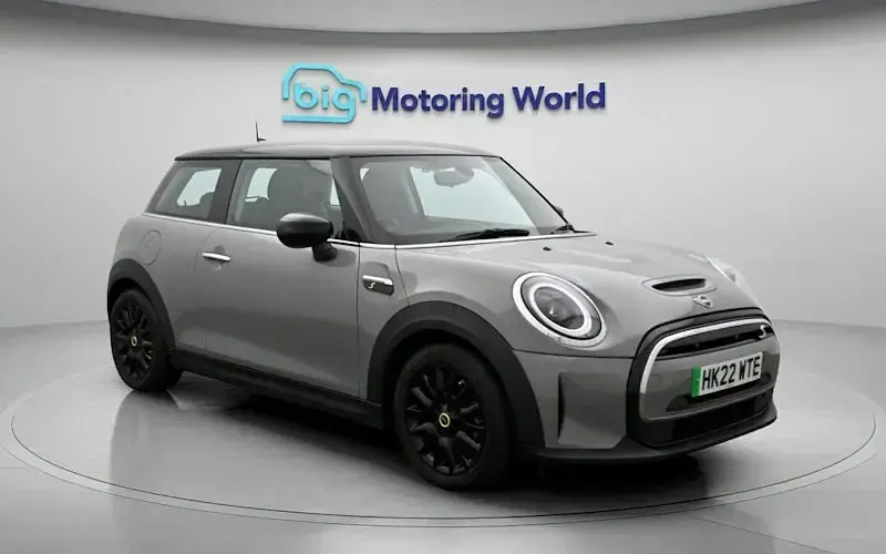 Used Mini Cooper Level 1 135 kW (184 HP) 2022 Grey Hatchback