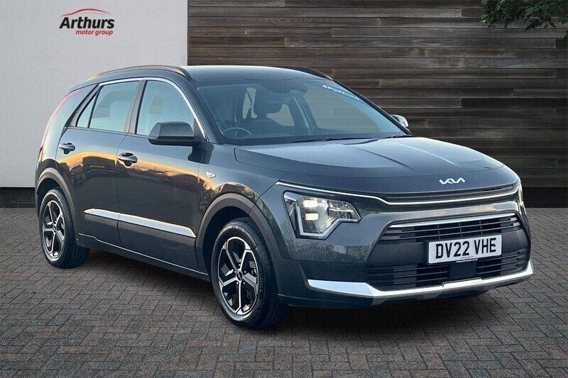Grey Used 2022 Kia Niro 2 SUV | £19,595 (Good price) - Image 1/4