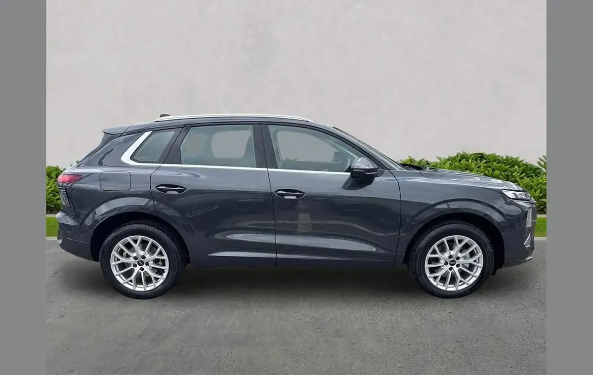 New Audi Q3 Sport 147 HP (108 kW) 2026 Other SUV