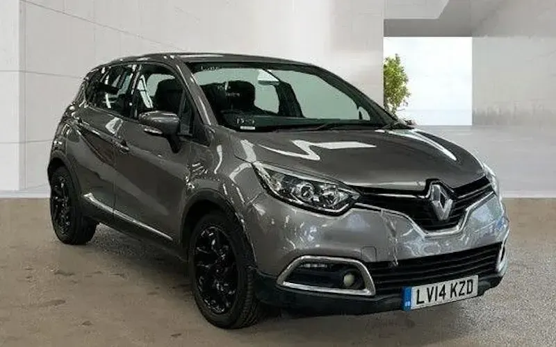 Used Renault Captur Dynamique 120 HP (88 kW) 2014 SUV
