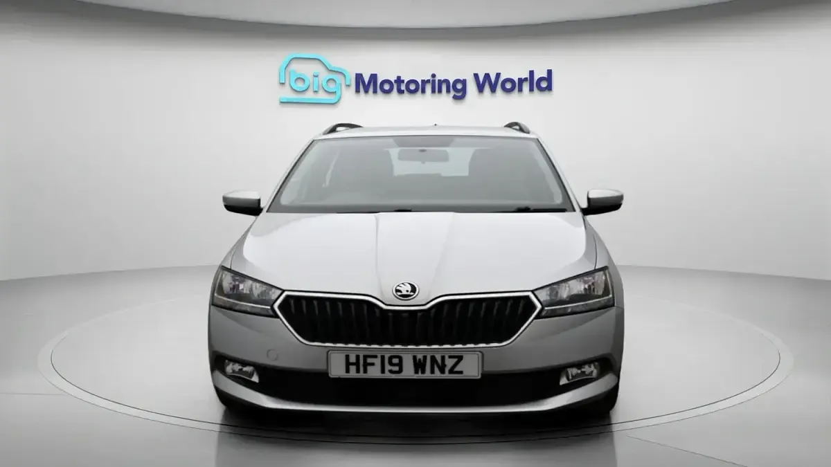 Used Skoda Fabia SE 109 HP (80 kW) 2019 Silver Hatchback