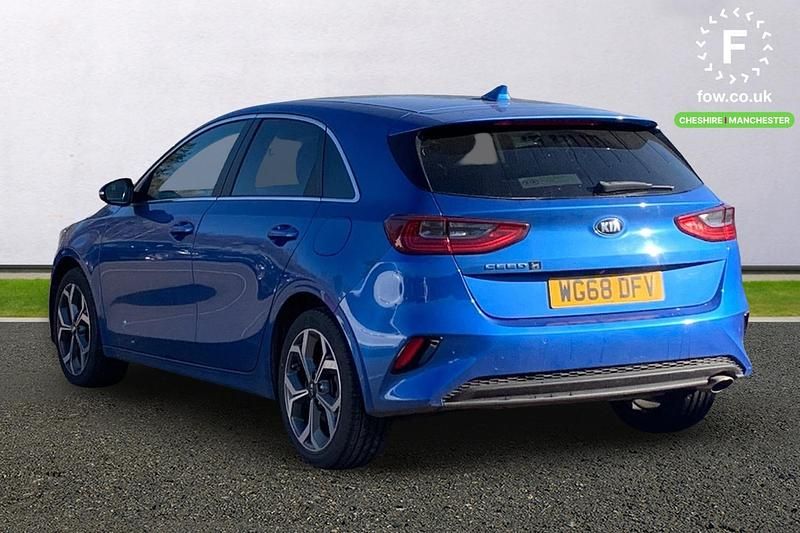 Used Kia Ceed 2018 Blue Hatchback