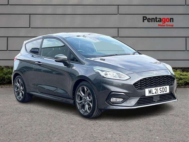 Magnetic grey Used 2021 Ford Fiesta ST-Line Hatchback | £11,995 (Good price) - Image 1/4
