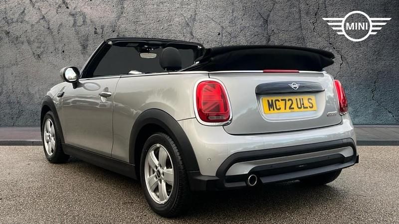 Used Mini Cooper Classic 134 HP (98 kW) 2023 Silver Hatchback
