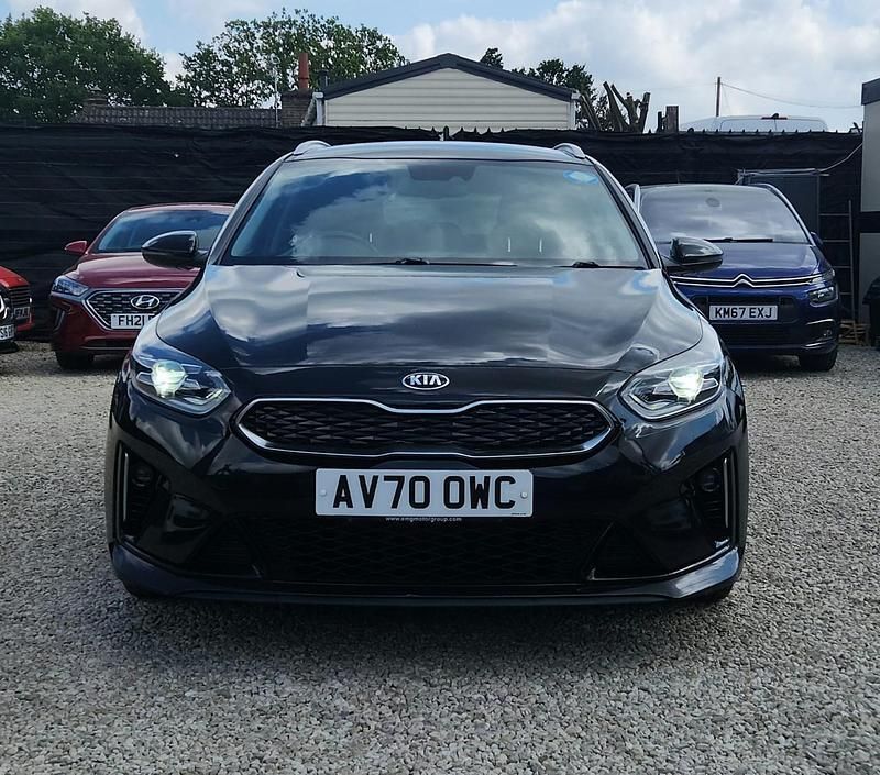 Black Used 2020 Kia Ceed 3 Estate | £11,750 (Expensive) - Image 1/2