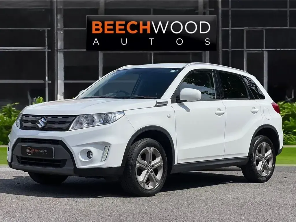 Used Suzuki Vitara SZ-T 120 HP (88 kW) 2018 White SUV