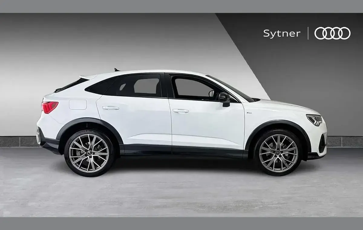 Used Audi Q3 Black Edition 150 HP (110 kW) 2024 White SUV