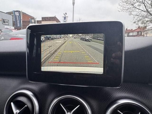 Used Mercedes A180 109 HP (80 kW) 2014 Silver Hatchback