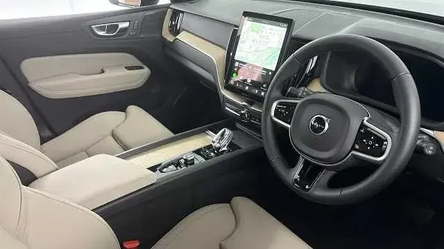 New Volvo XC60 Plus 345 HP (253 kW) 2026 SUV