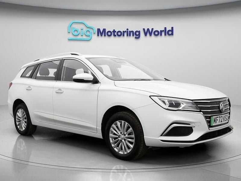 White Used 2022 MG MG5 EV Exclusive Estate | £11,200 (Good price) - Image 1/4
