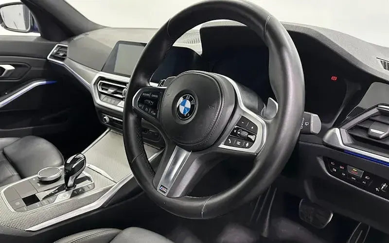 Used BMW 320 M Sport 184 HP (135 kW) 2020 Blue Estate