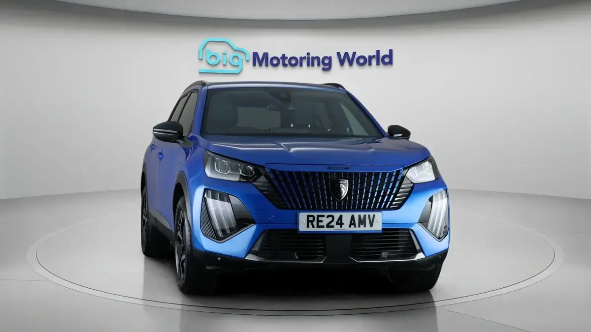 Used Peugeot 2008 Allure 131 HP (96 kW) 2024 Blue SUV