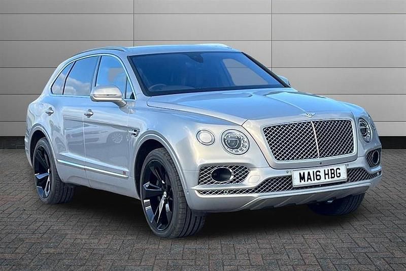 Used Bentley Bentayga 608 HP (447 kW) 2016 Grey SUV