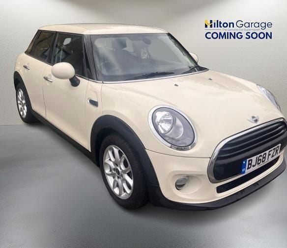 White Used 2018 Mini ONE Hatch Hatchback | £10,350 (Good price) - Image 1/1